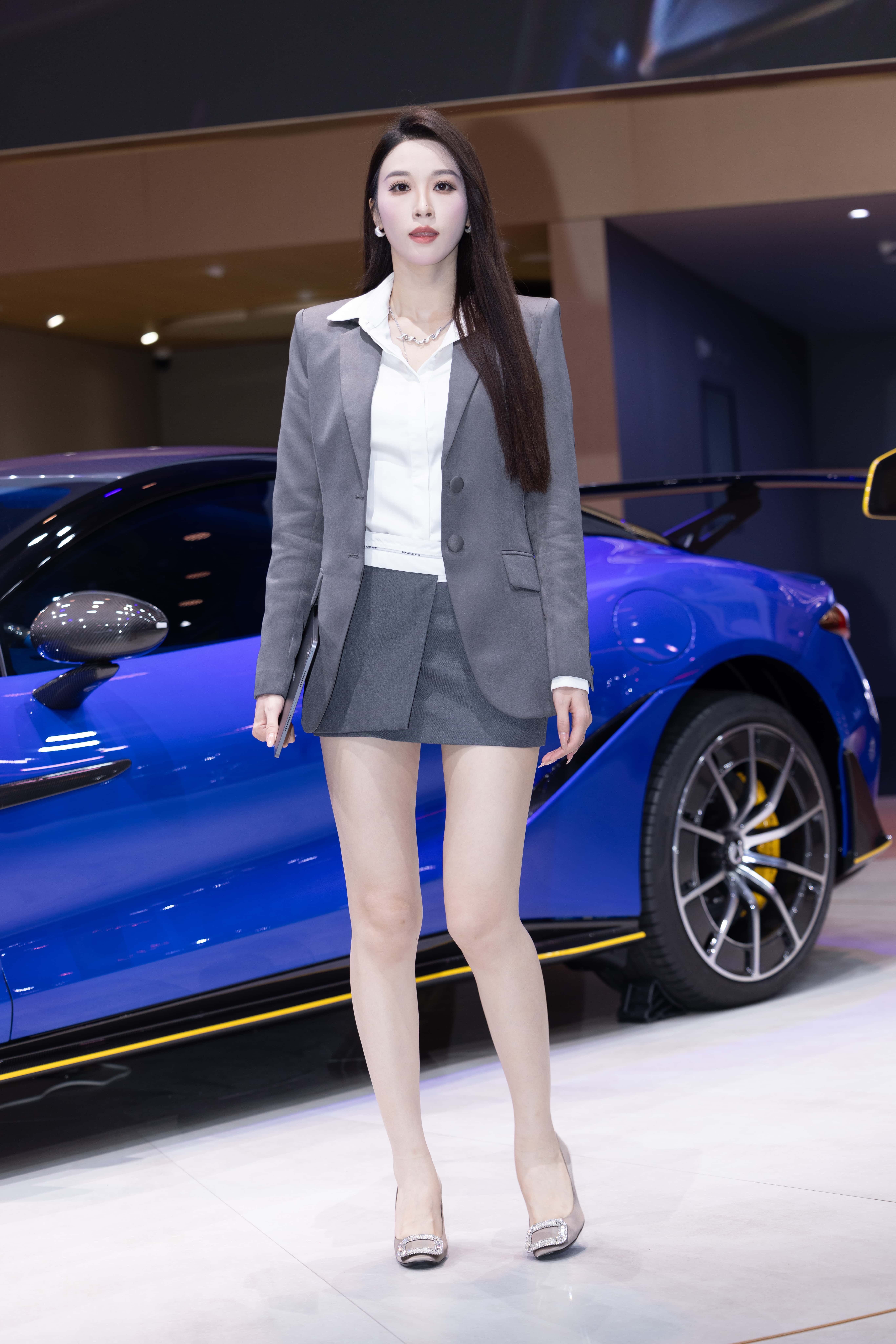 GS-K460 网红美腿车模凌云baby上海车展终极珍藏版 【292M 2.1G】