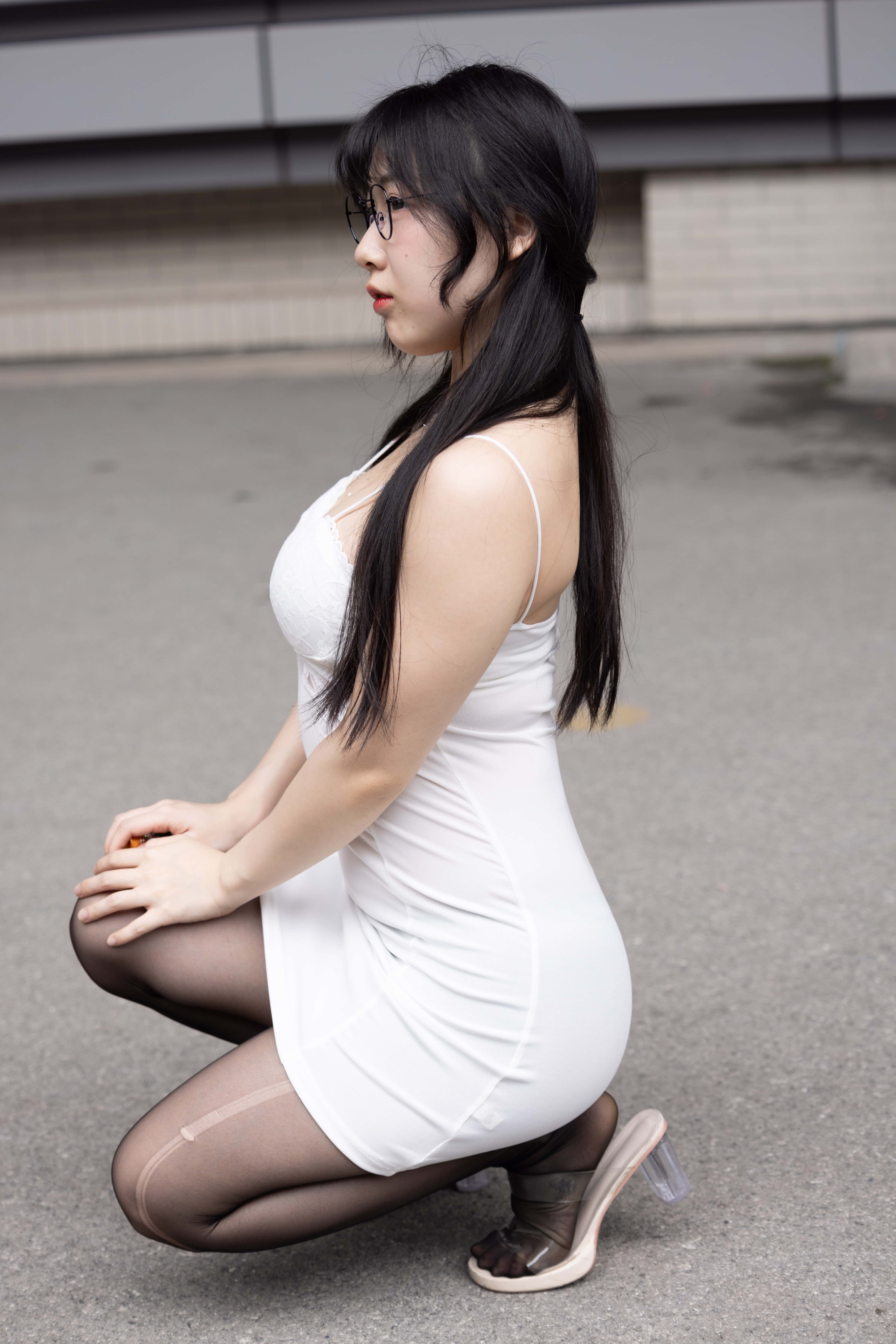 No.10558 丰满珂珂汤小圆黑丝玉足 [363P-3.96GB]