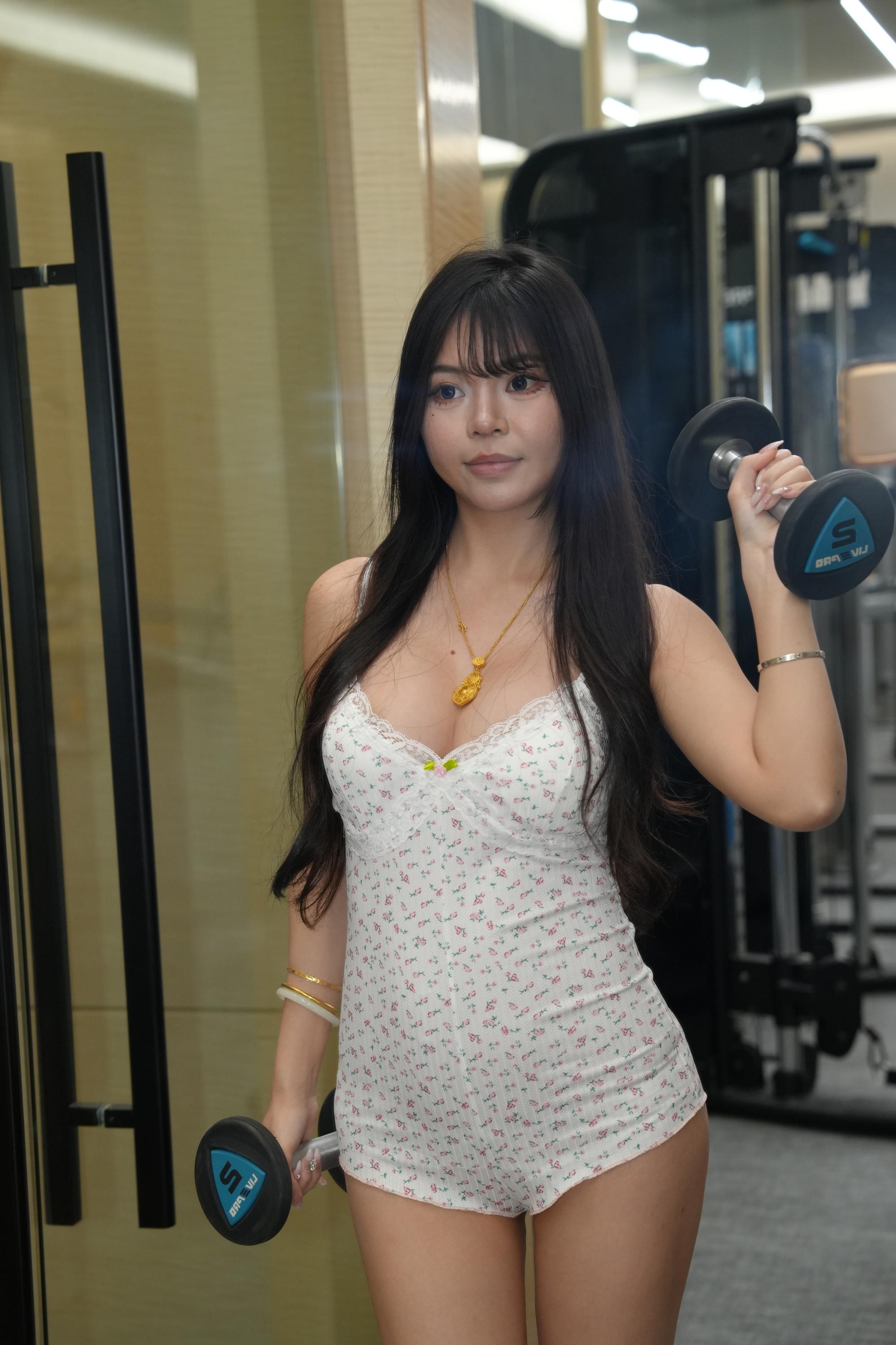 GS-TL041 小碎花连体裤 【985P8V 42.95G】