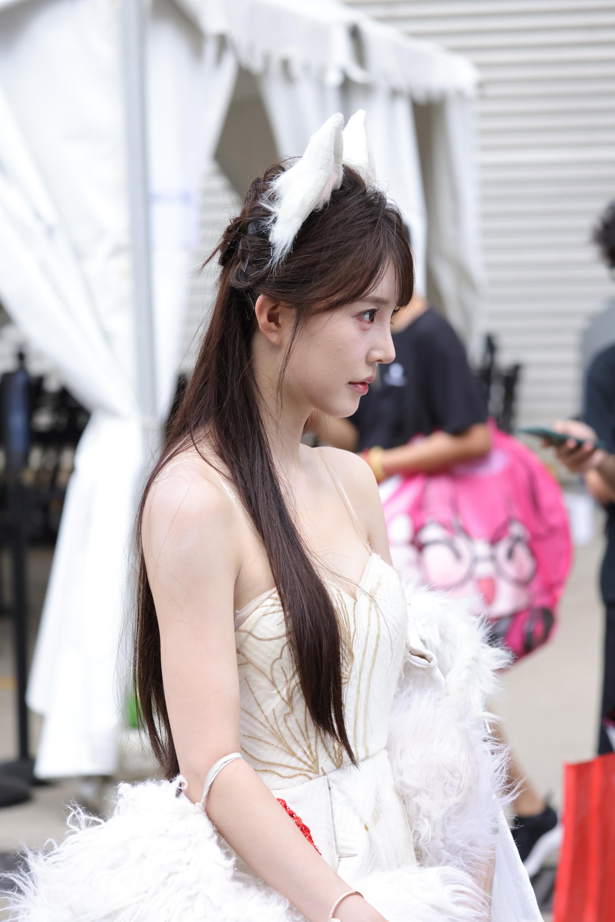No.10597 甜美白裙 [284P-3.64GB]