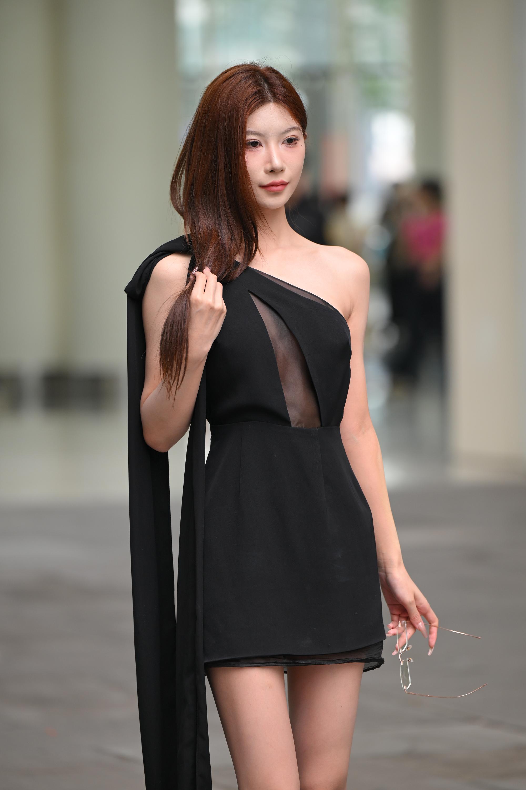 GS-K426 你似乎看到了？ 李知鱼【92P1V 3.89G】