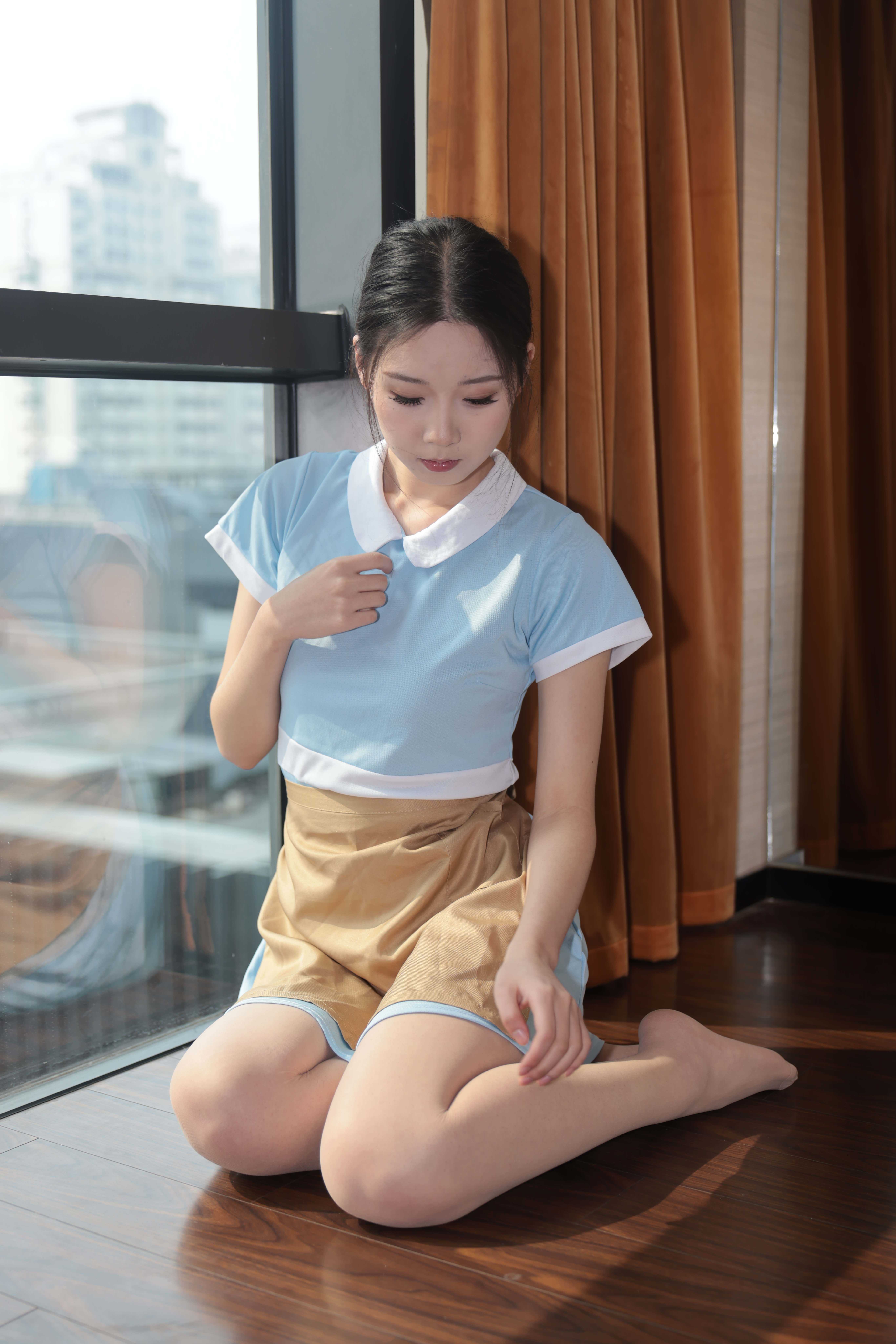 仙草 - 好利来制服 [519P-5.19GB]