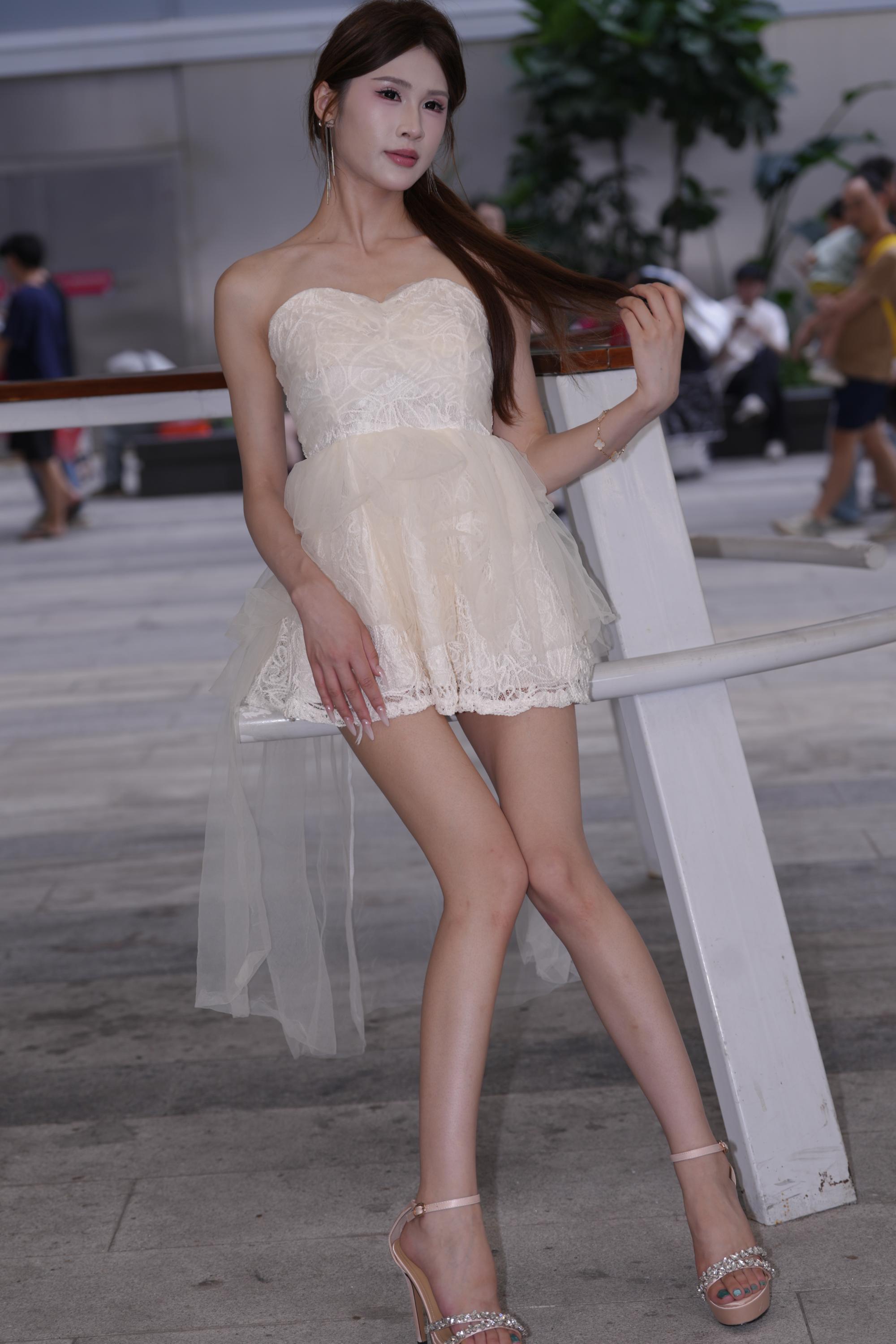 No.10668 白裙甜美莎莎吖 [72P-1.21GB]