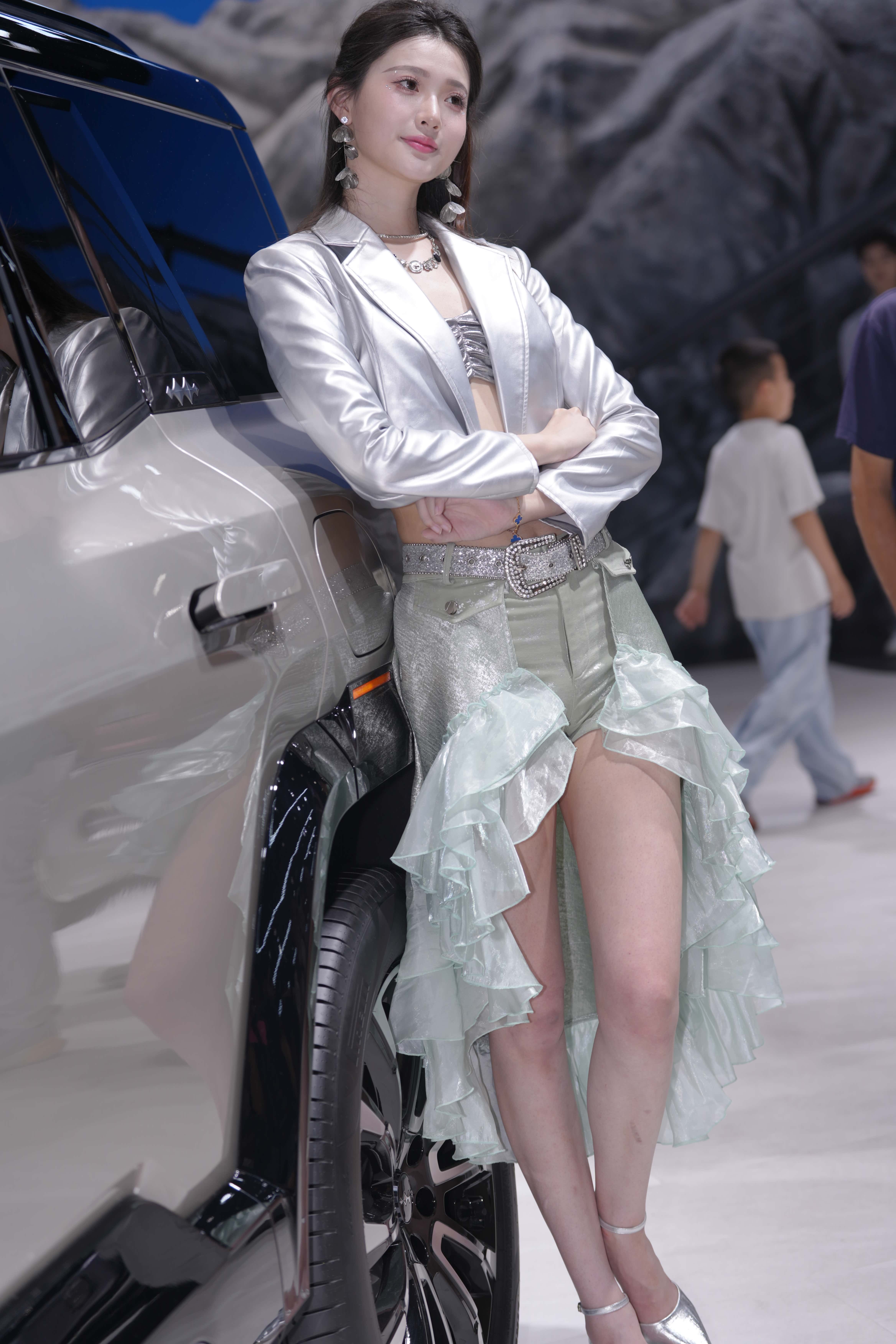 No.10794 方程豹展台美模 [521P-8.58GB]