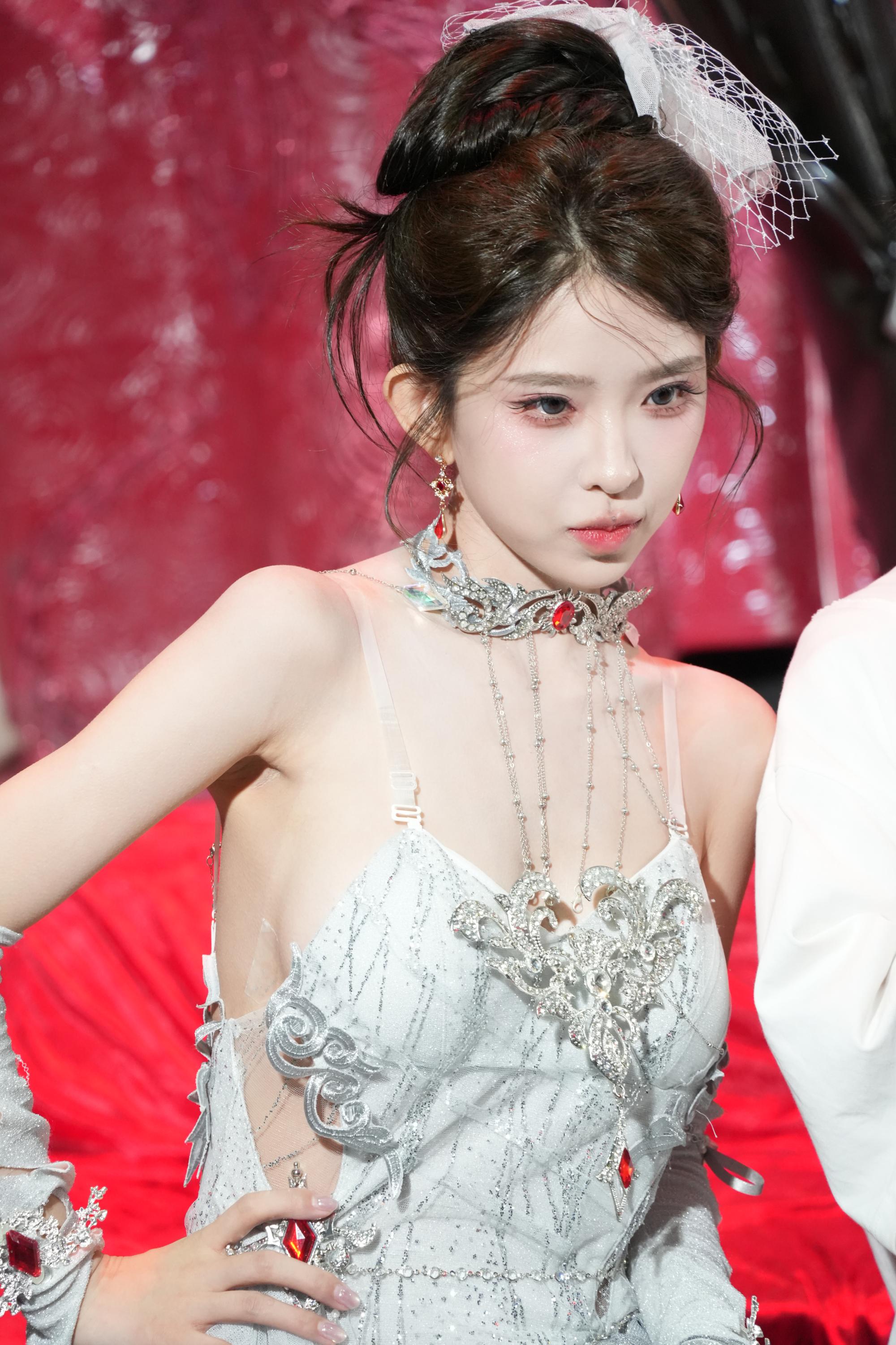 No.10759 夜刀神狗 [91P-2.02GB]
