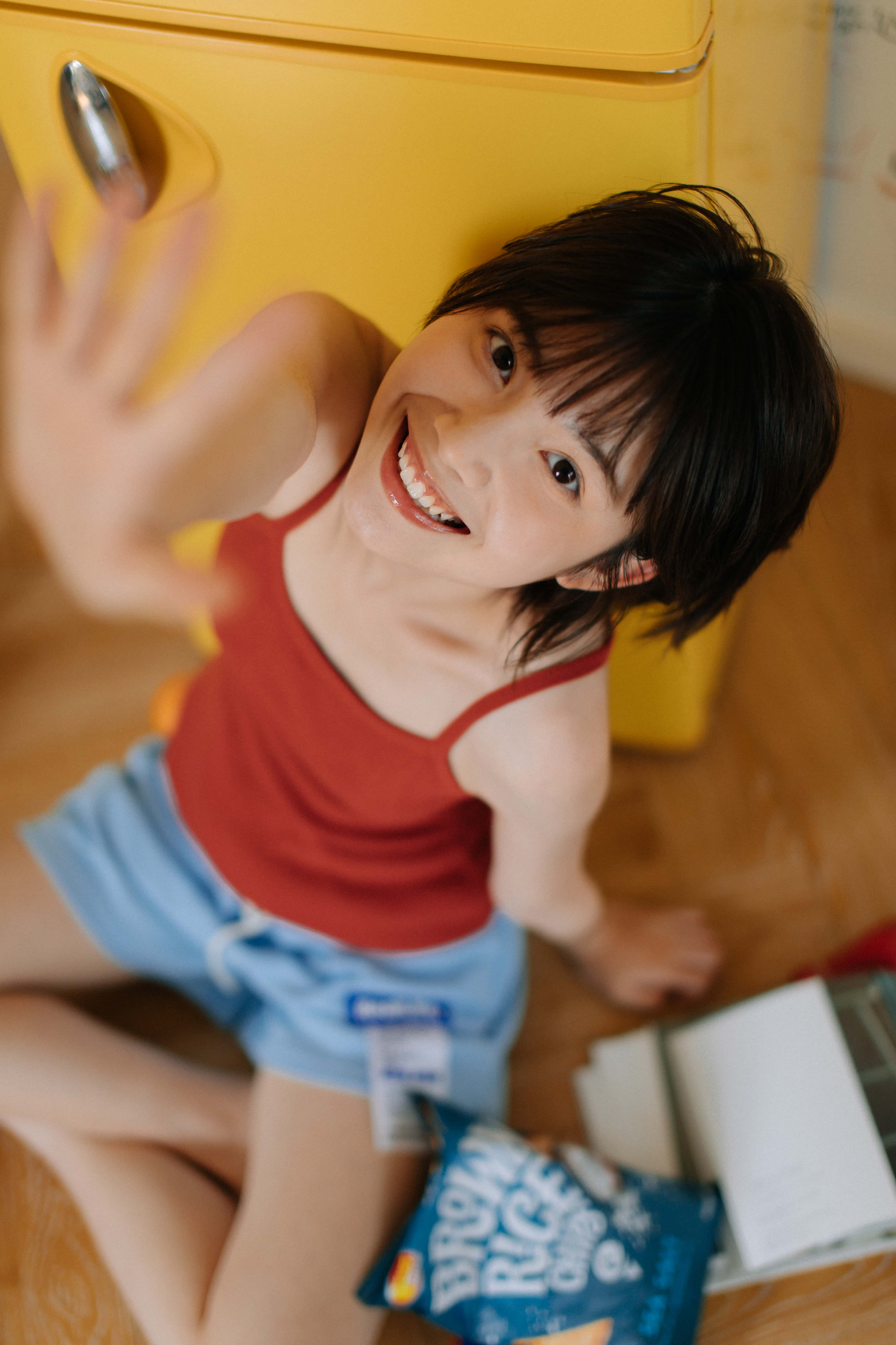 GS-Y0498 有冰箱的夏天 77 [37P-507MB]
