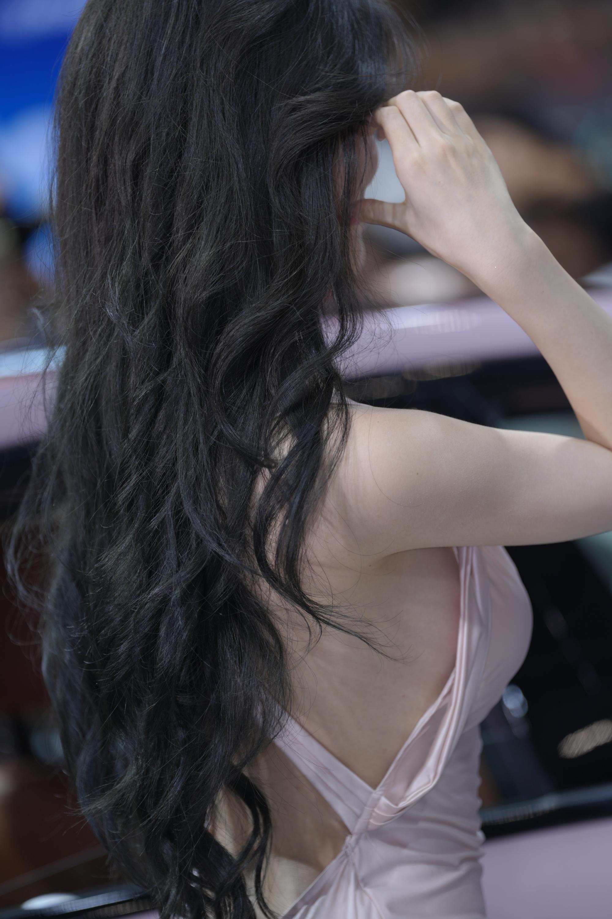 No.10679 车展长裙BB酱 [204P2V-3.99GB]