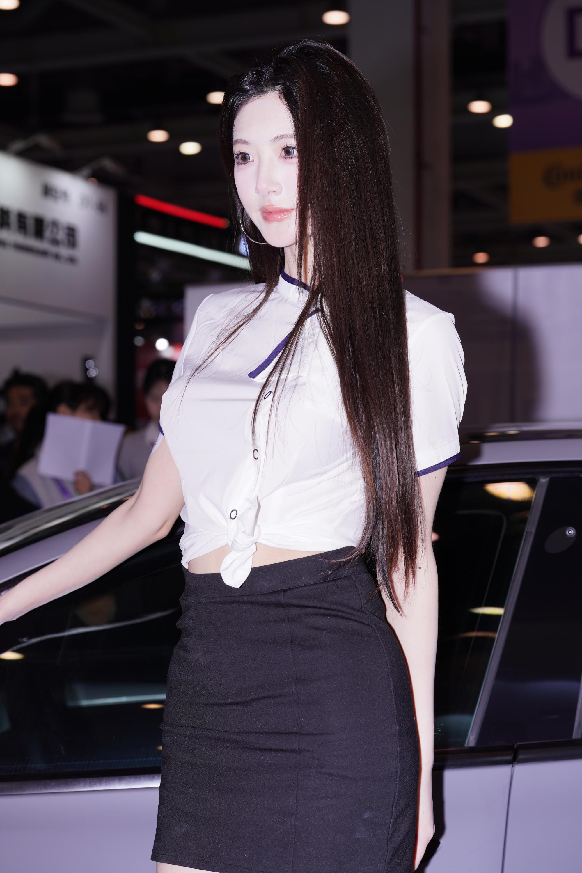 No.10789 黑白搭配粥粥酱 [82P-2.54GB]
