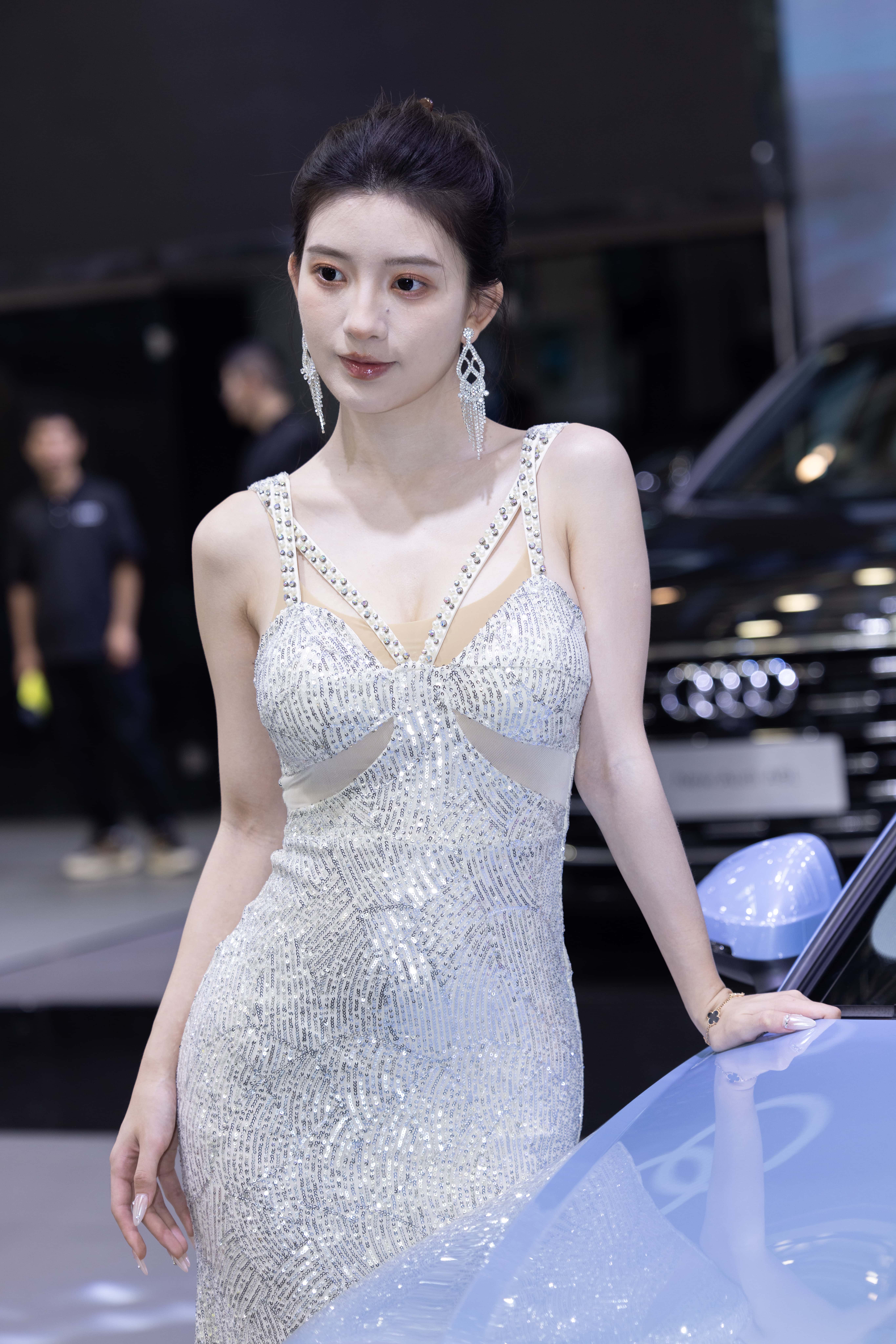 No.10699 苏州车展网红BB酱 [156P-1.51GB]