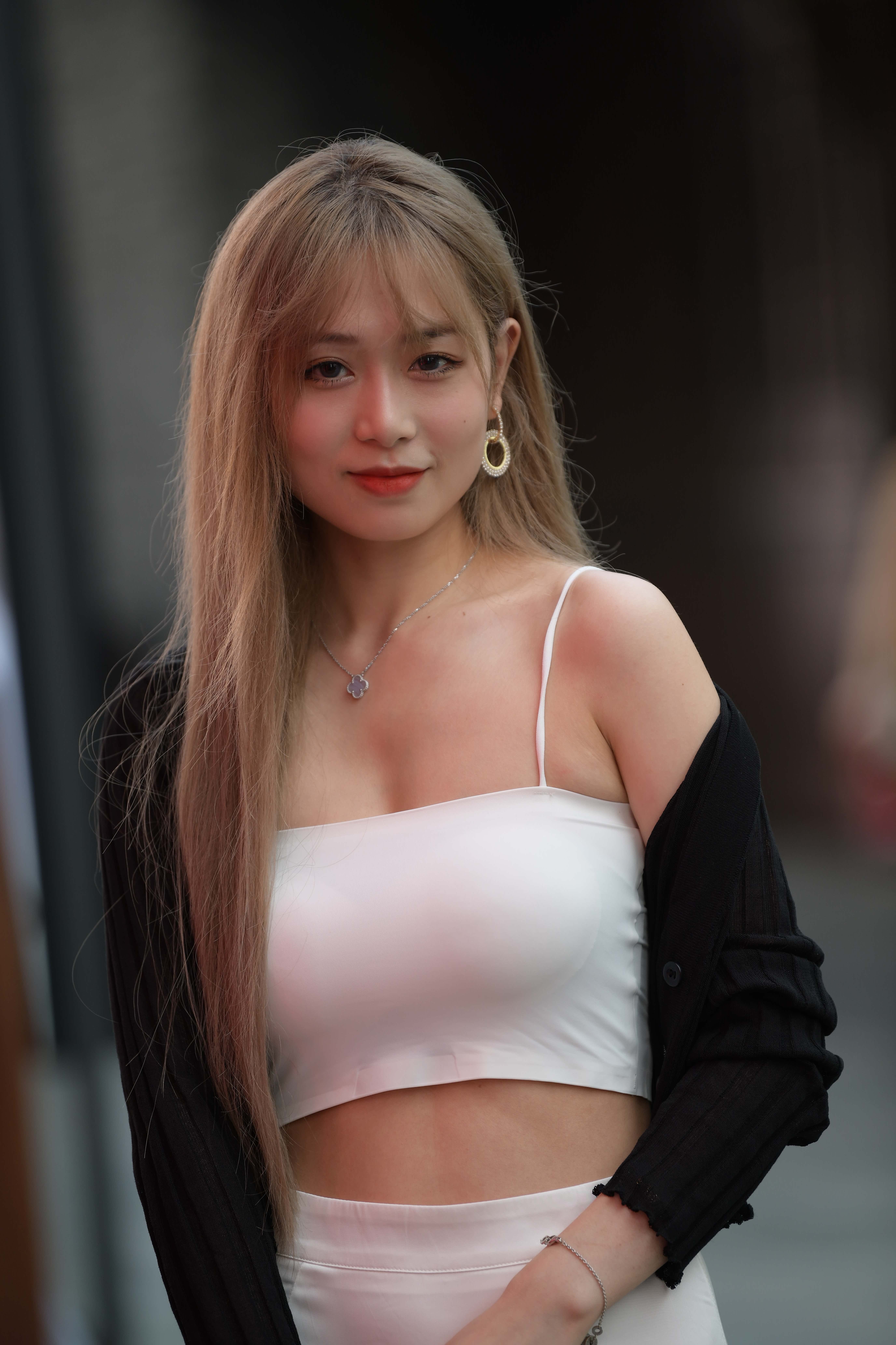 搭讪街拍超美小姐姐 【51P 1.13G】