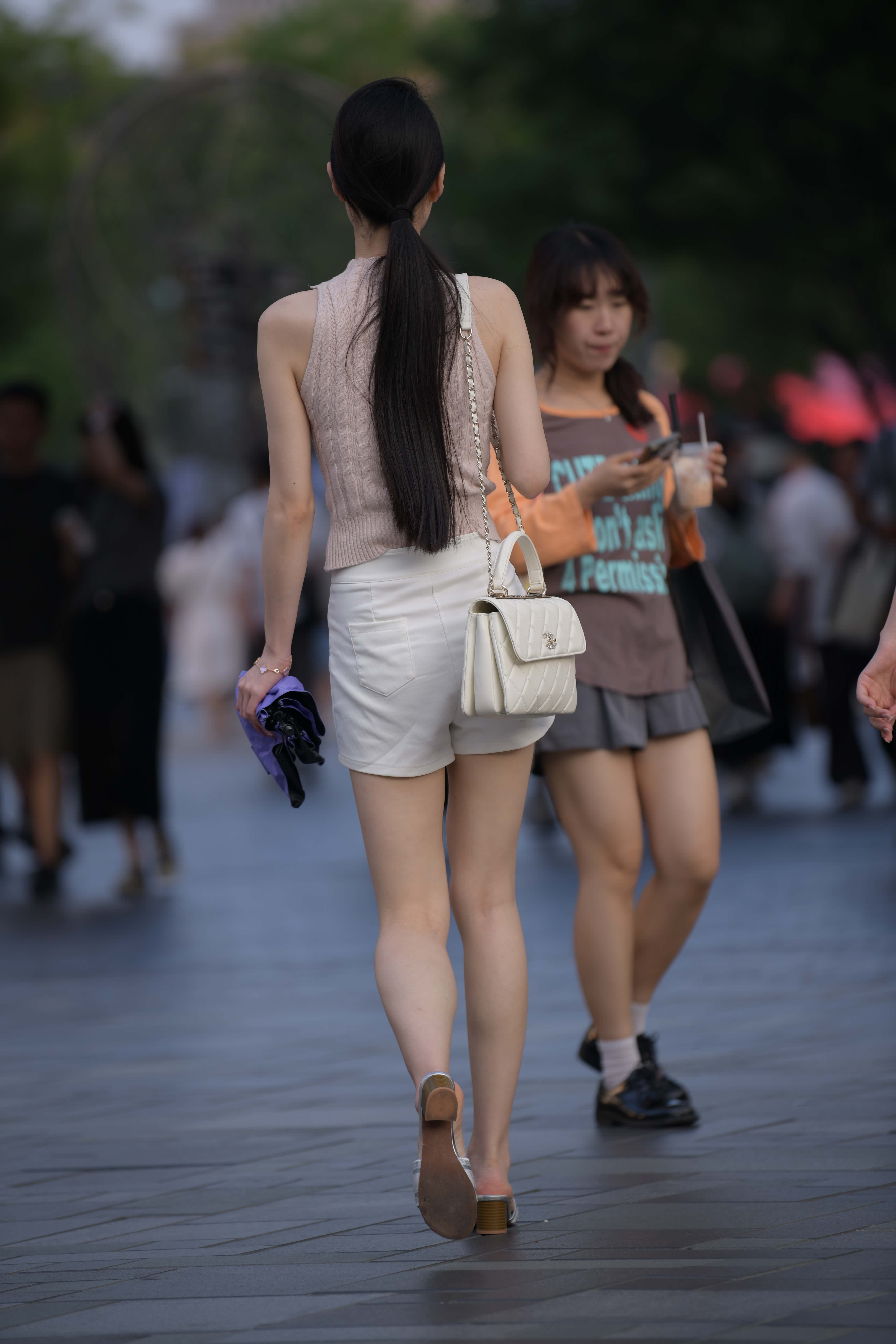 GS-T1231 超级大长腿 【88P 1.96G】