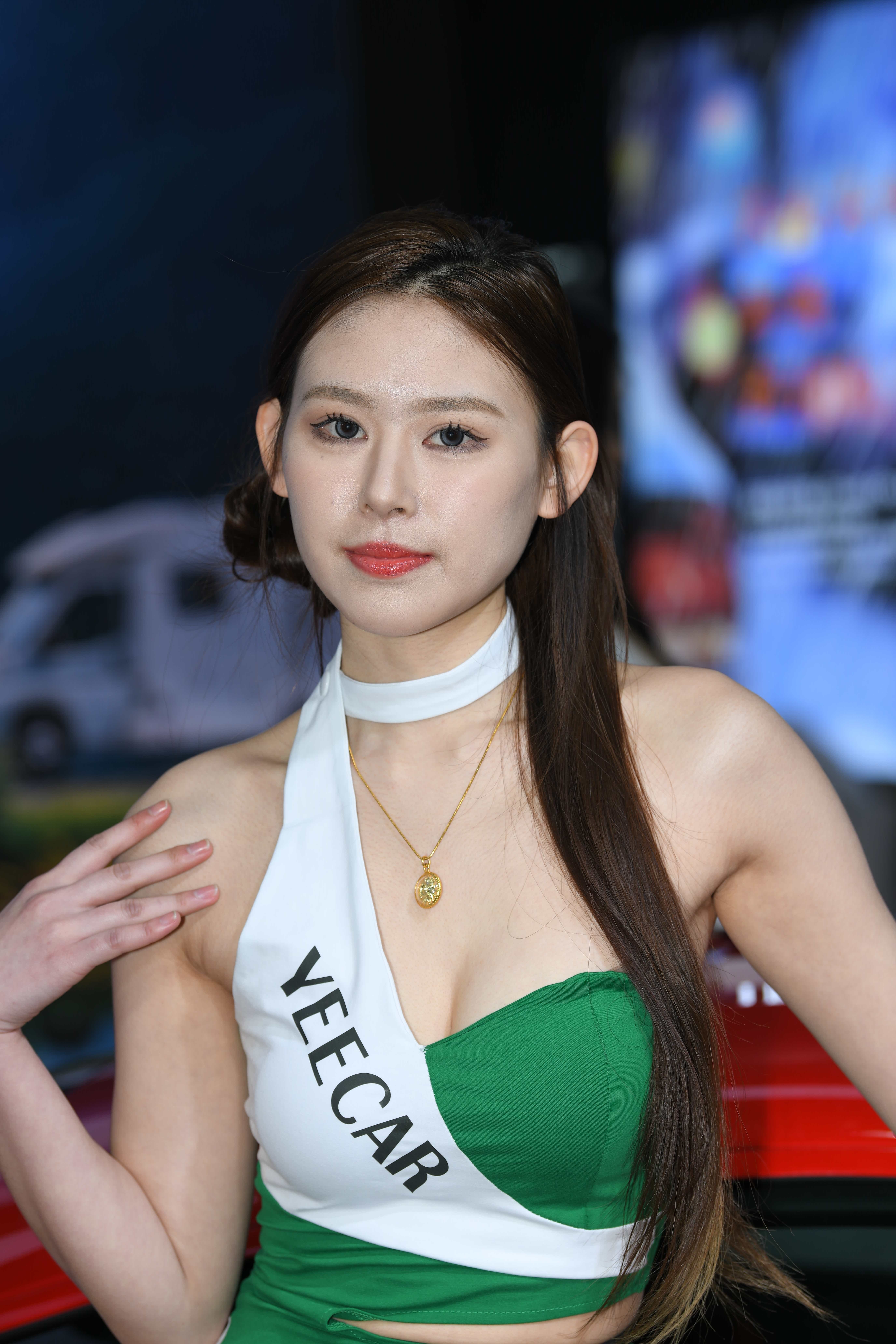 GS-X1229 美足美腿美人儿的她 [76P-1.94GB]