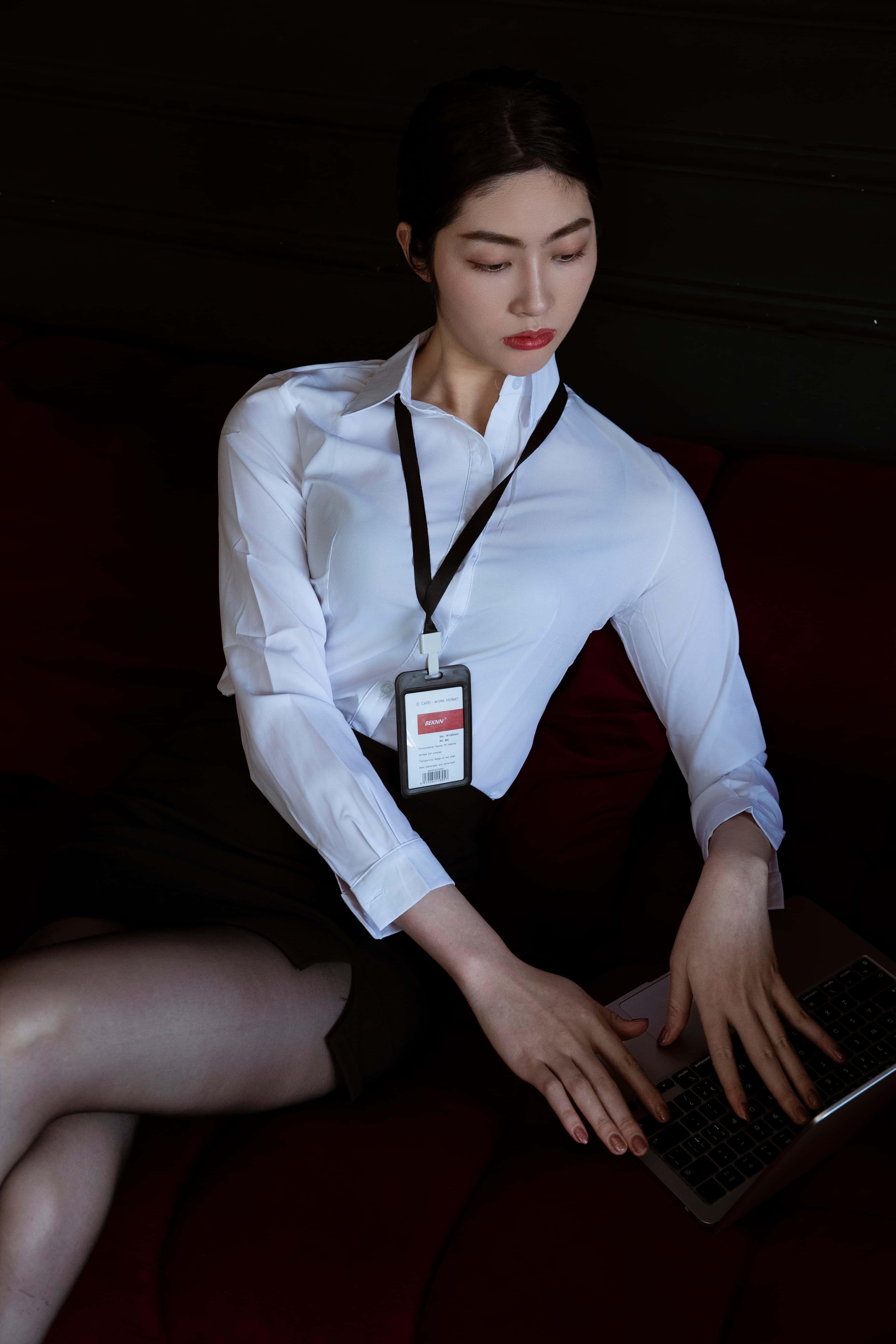 GS-Y0539 周三加班 桑妮 [26P-452MB]