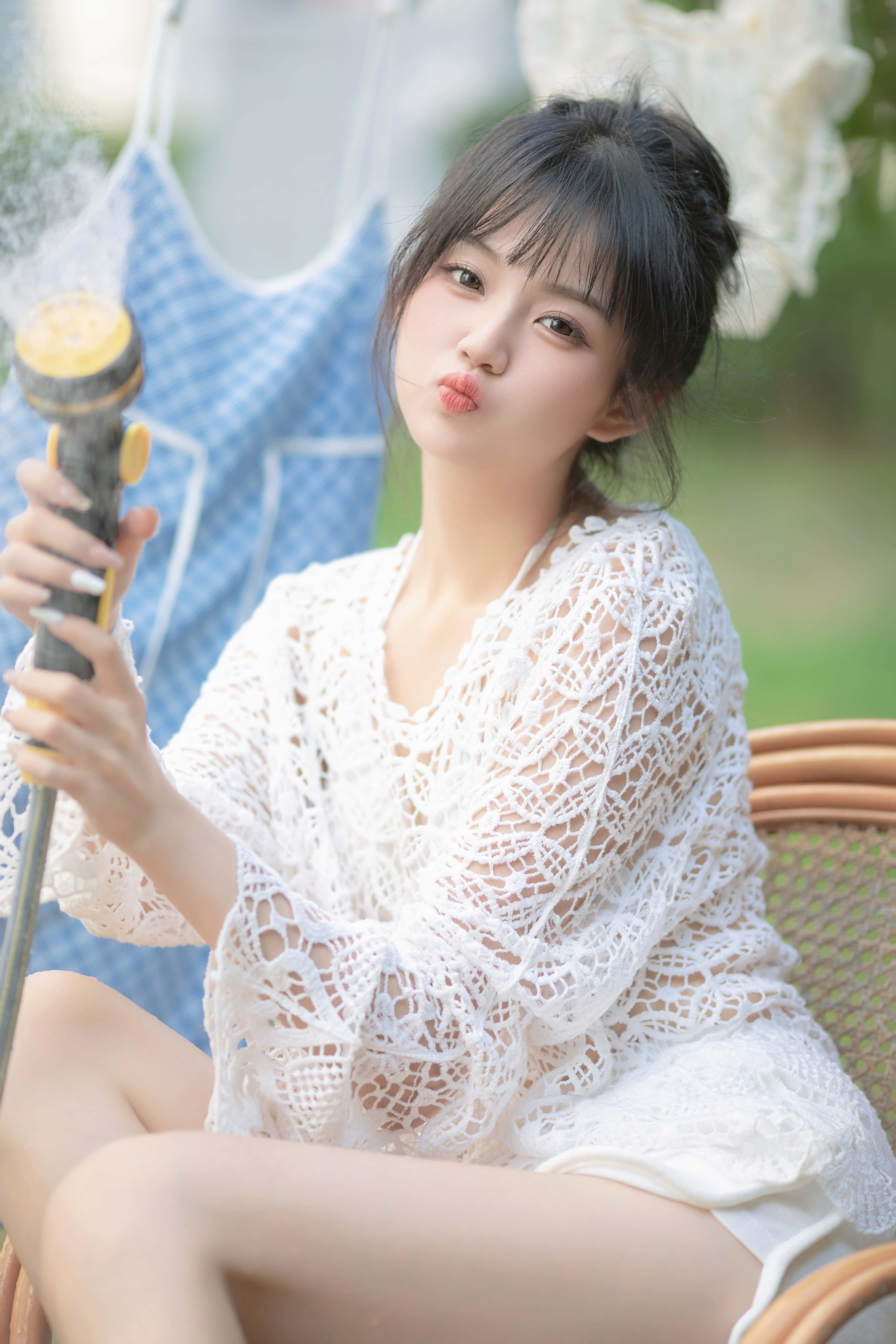 GS-Y0590 夏天的风 白昼出走 [28P-364MB]