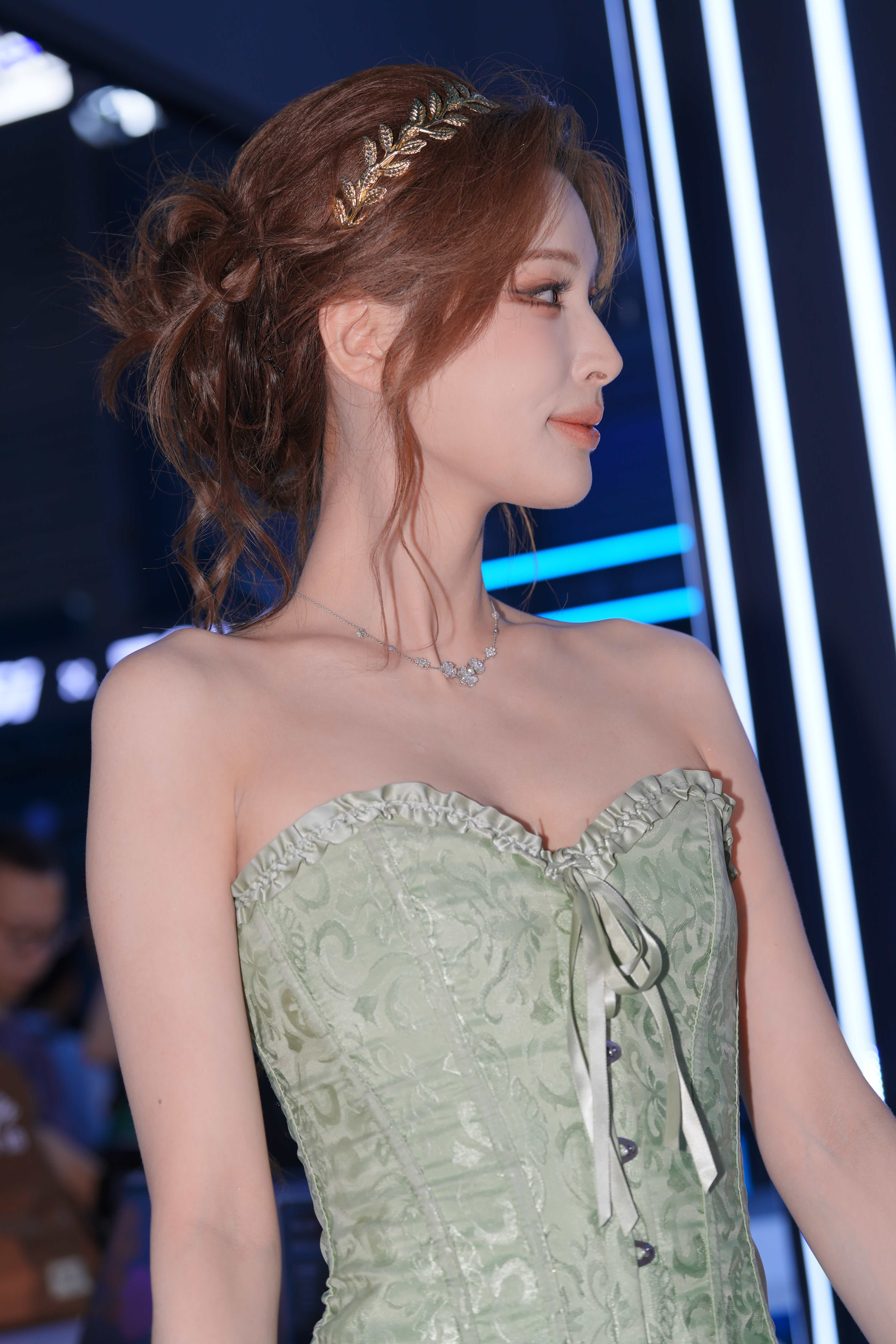 GS-X1268   2026CJ绿裙美嘟  【126P  2.24G】