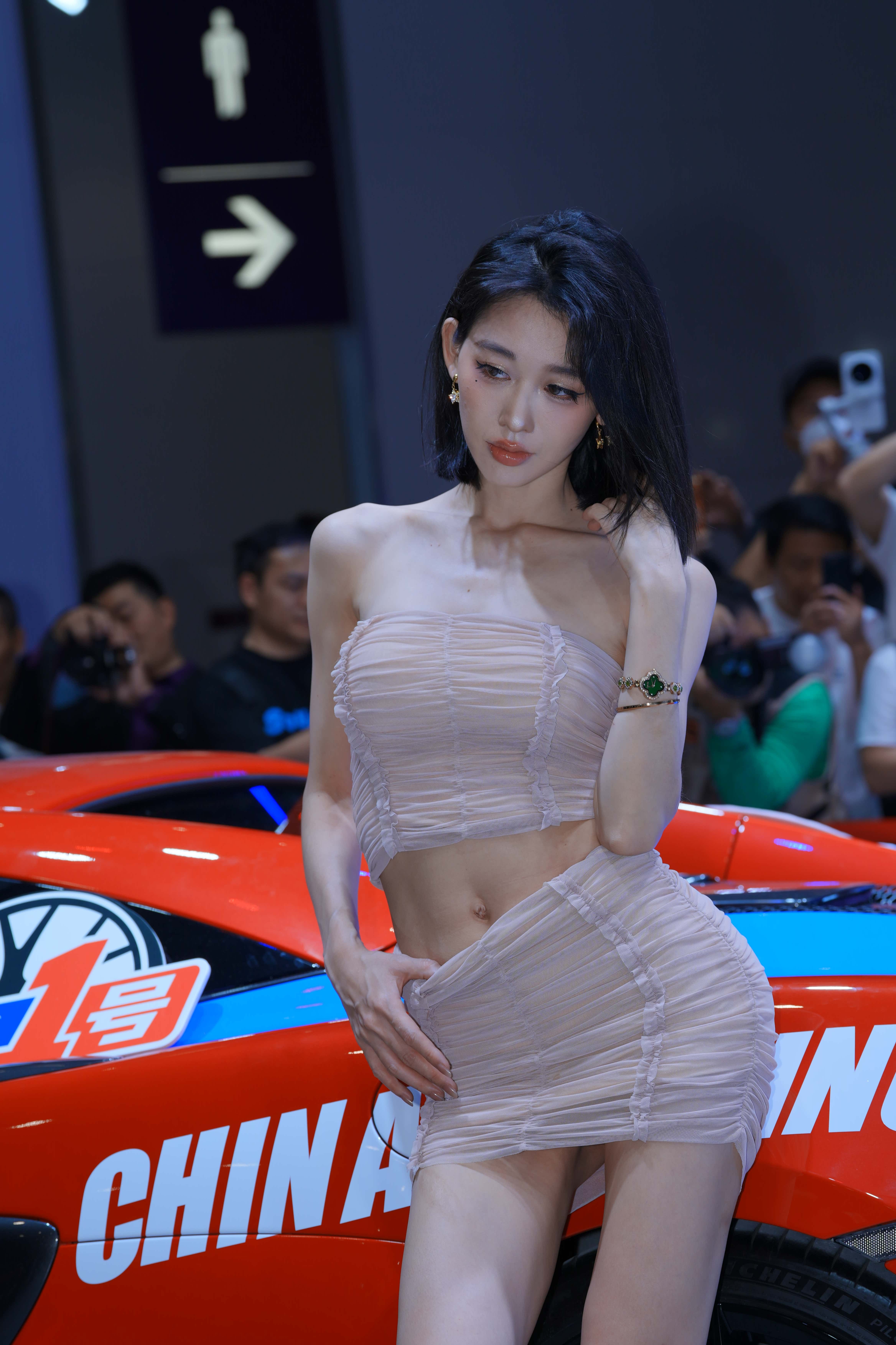 No.11006 套装裙骨感美 [183P-3.69GB]