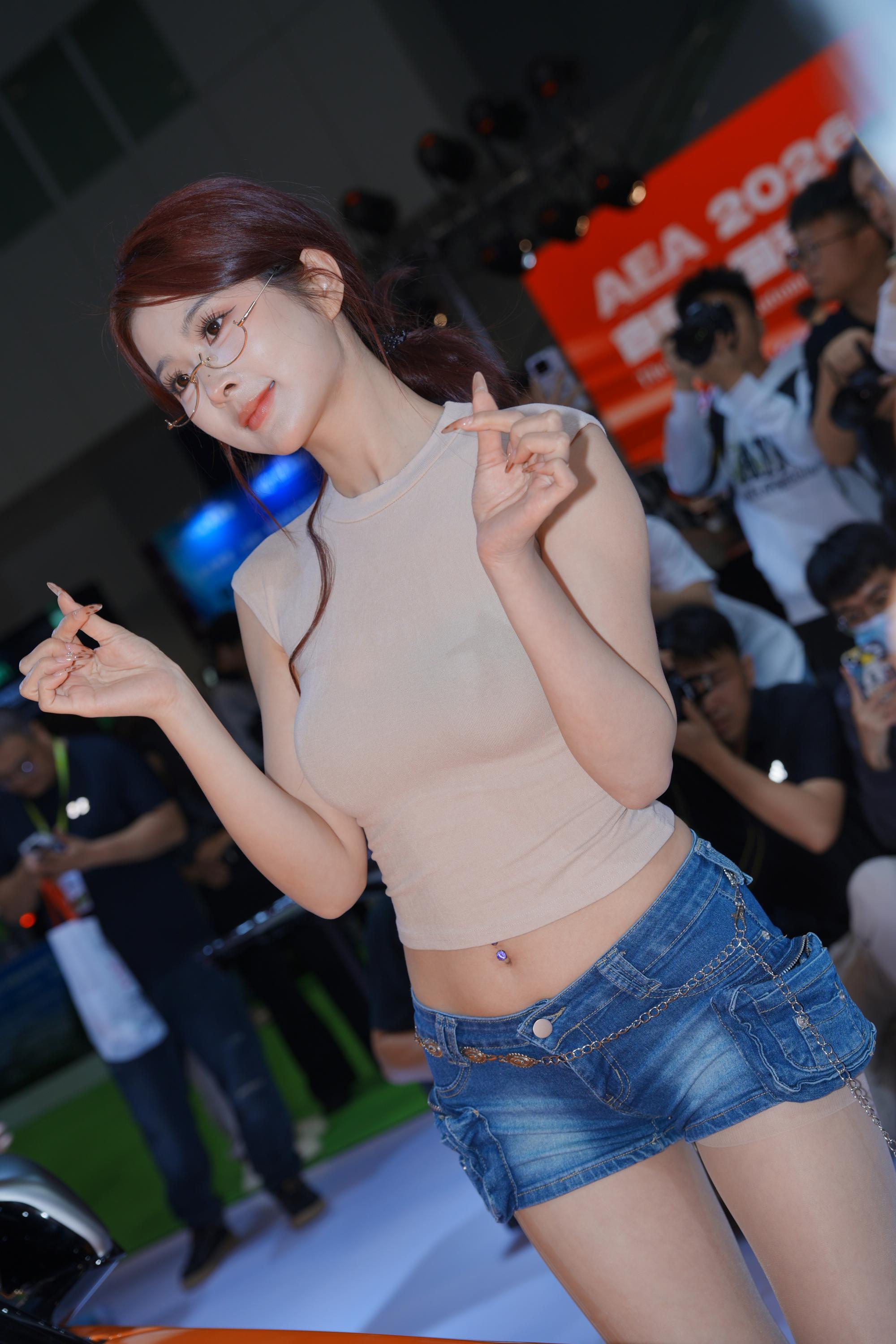 No.11031 你的小乔牛仔短裤 [63P-1.13GB]