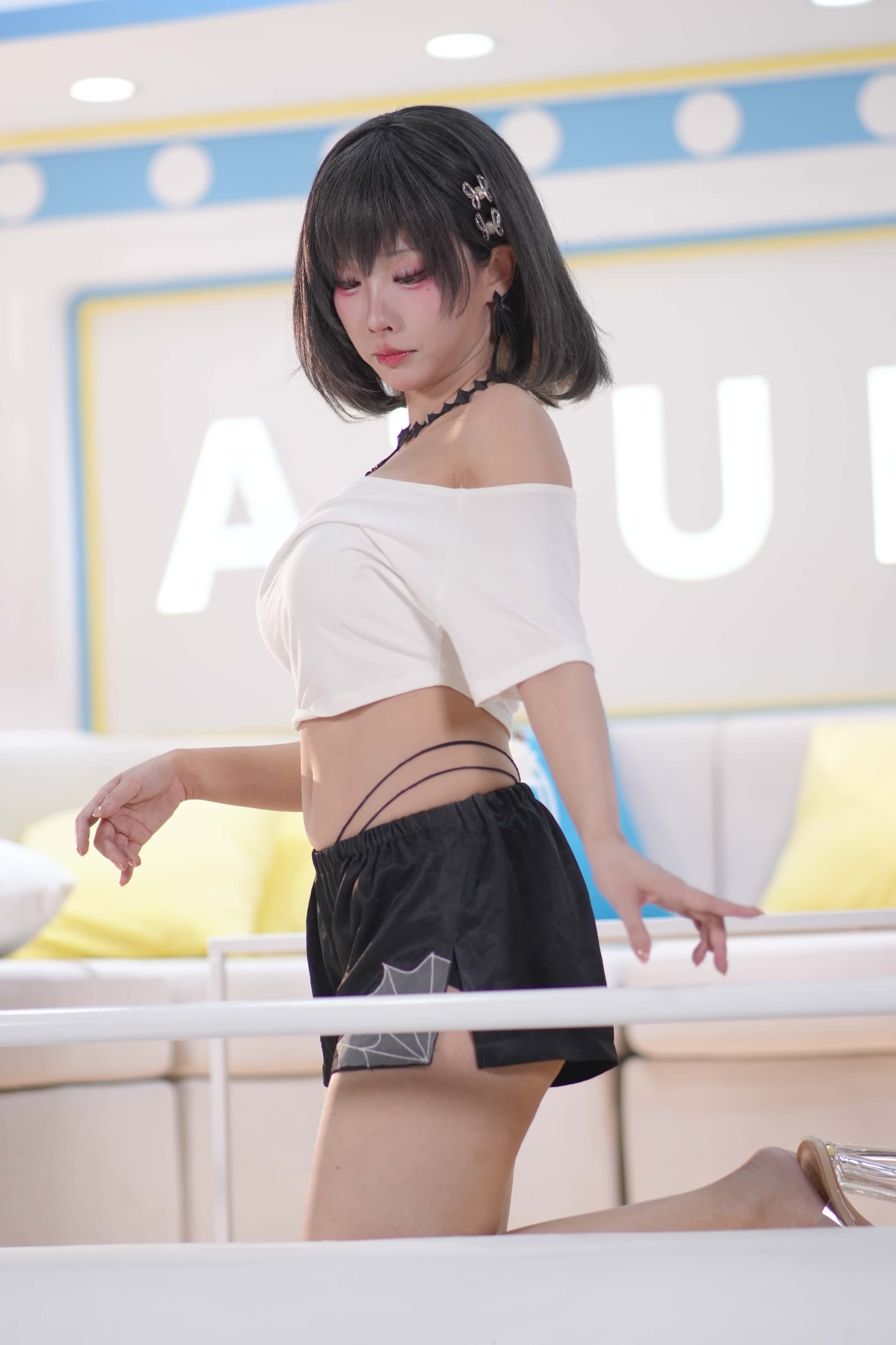 No.11055 2026广州萤火虫漫展高清视图合集C [800P80V-41.7GB]