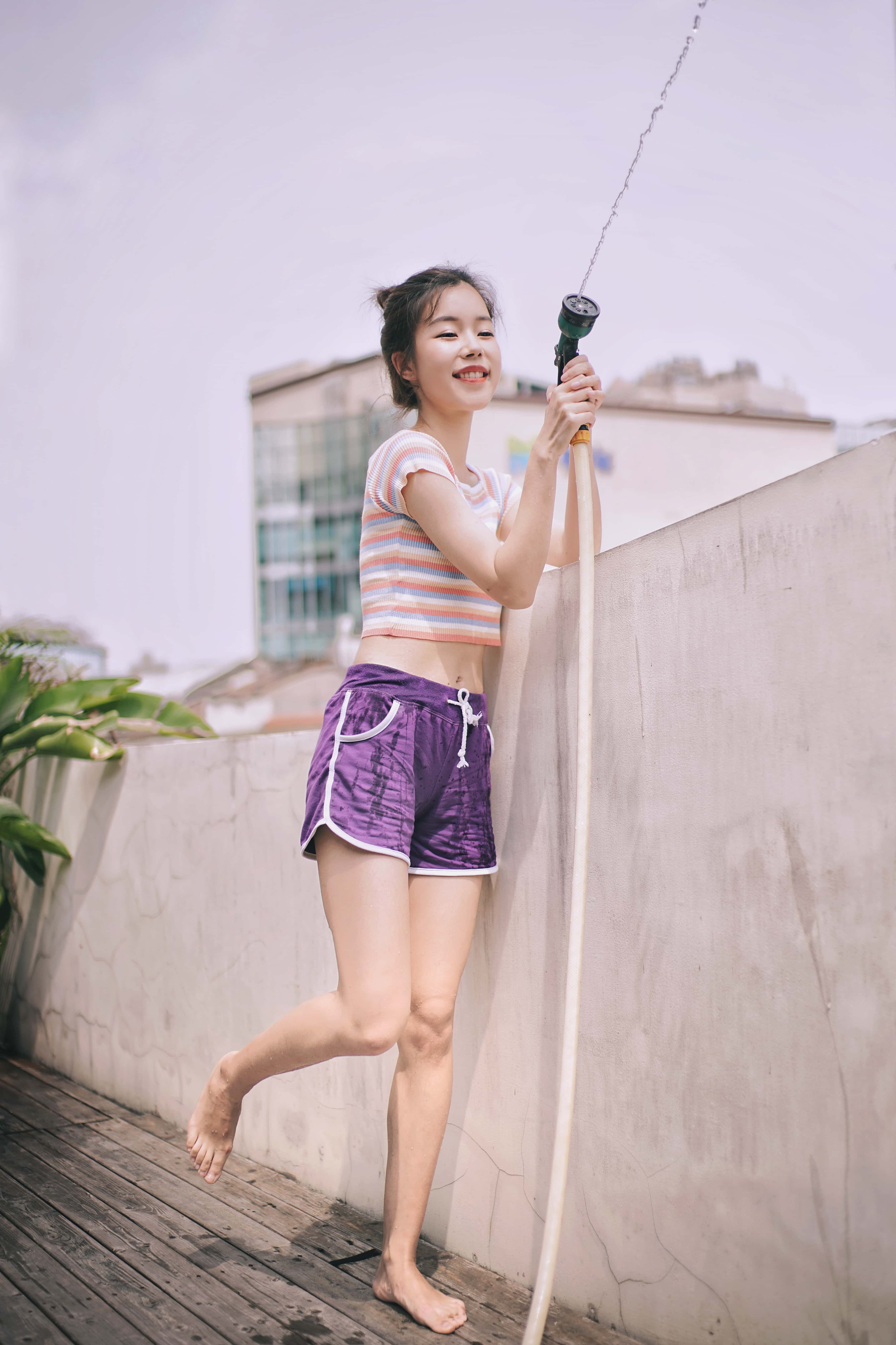 GS-Y0585 天台的水枪少女 圈圈 [24P-503MB]